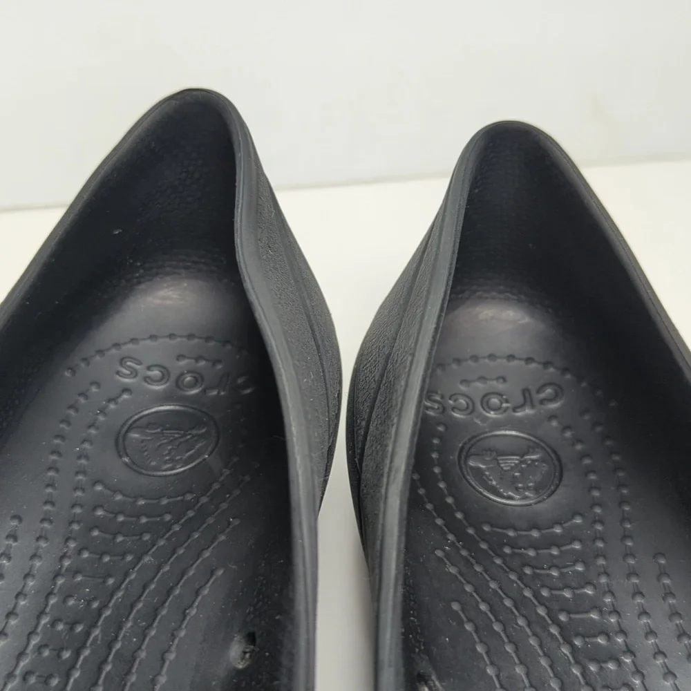 Crocs patent cap toe ballet flats Stylish Gray Women's size 10